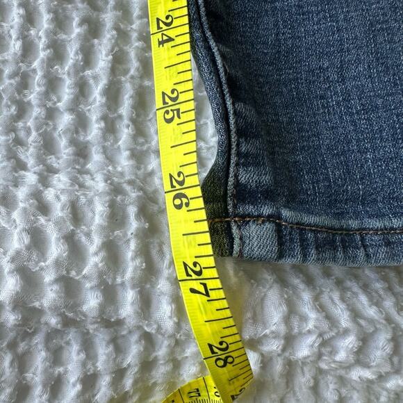 Pistola Skinny High Rise Distressed Knee Rip Jeans Size 27 - Picture 10 of 10